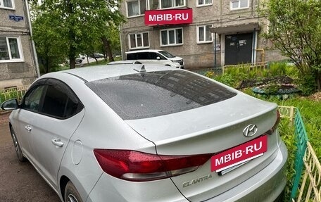 Hyundai Elantra VI рестайлинг, 2018 год, 1 750 000 рублей, 4 фотография