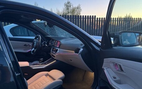BMW 3 серия, 2019 год, 3 970 000 рублей, 16 фотография
