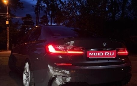 BMW 3 серия, 2019 год, 3 970 000 рублей, 14 фотография