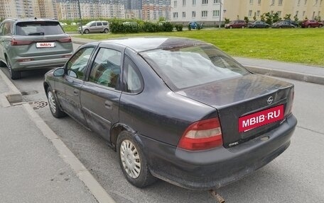 Opel Vectra B рестайлинг, 1996 год, 55 000 рублей, 3 фотография