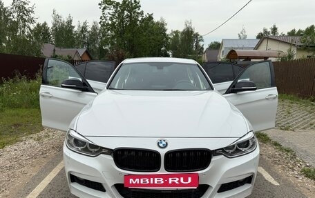 BMW 3 серия, 2014 год, 2 700 000 рублей, 2 фотография