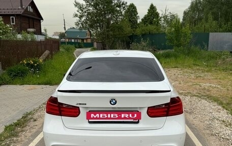 BMW 3 серия, 2014 год, 2 700 000 рублей, 11 фотография