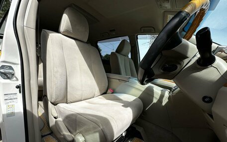 Toyota Estima III рестайлинг -2, 2011 год, 1 680 000 рублей, 22 фотография