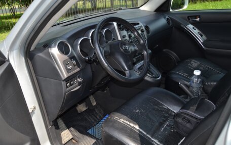 Toyota Matrix, 2006 год, 390 000 рублей, 11 фотография