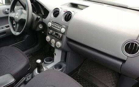 Mitsubishi Colt VI рестайлинг, 2007 год, 395 000 рублей, 14 фотография