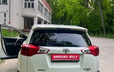 Toyota RAV4, 2013 год, 1 690 000 рублей, 5 фотография