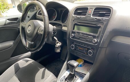 Volkswagen Golf VI, 2010 год, 700 000 рублей, 6 фотография