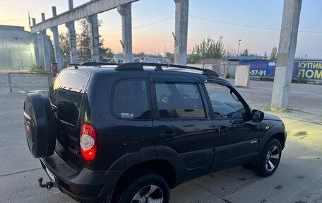 Chevrolet Niva I рестайлинг, 2011 год, 510 000 рублей, 5 фотография
