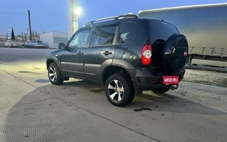 Chevrolet Niva I рестайлинг, 2011 год, 510 000 рублей, 8 фотография