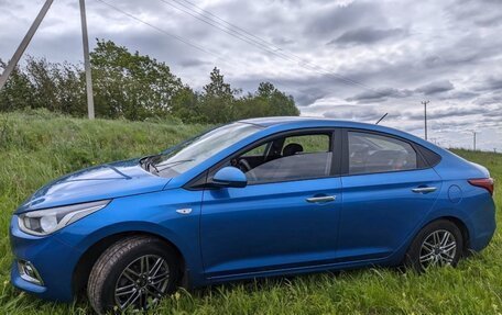 Hyundai Solaris II рестайлинг, 2017 год, 1 100 000 рублей, 7 фотография