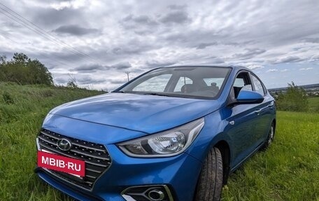 Hyundai Solaris II рестайлинг, 2017 год, 1 100 000 рублей, 8 фотография