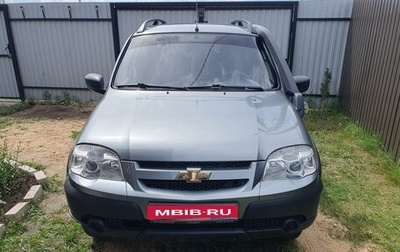 Chevrolet Niva I рестайлинг, 2015 год, 735 000 рублей, 1 фотография