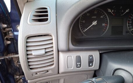 Renault Laguna II, 2002 год, 420 000 рублей, 16 фотография