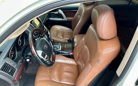 Toyota Land Cruiser 200, 2014 год, 3 500 000 рублей, 27 фотография
