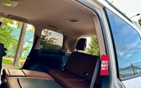 Toyota Land Cruiser 200, 2014 год, 3 500 000 рублей, 23 фотография