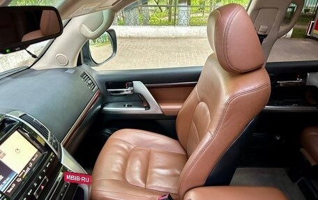 Toyota Land Cruiser 200, 2014 год, 3 500 000 рублей, 29 фотография
