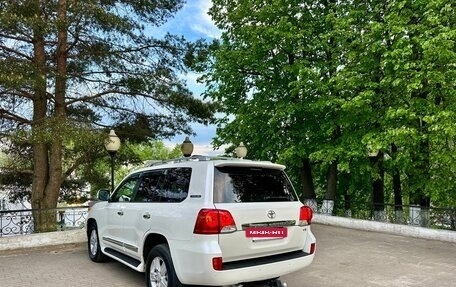 Toyota Land Cruiser 200, 2014 год, 3 500 000 рублей, 30 фотография