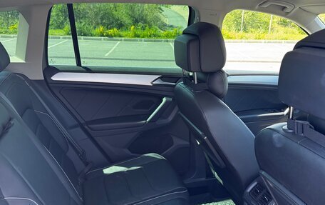 Volkswagen Tiguan II, 2018 год, 2 900 000 рублей, 17 фотография