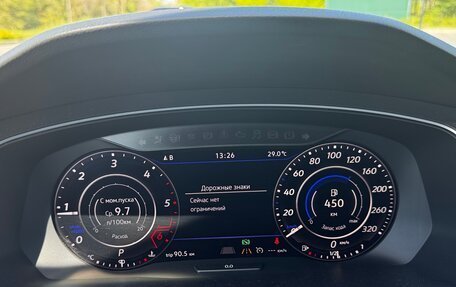 Volkswagen Tiguan II, 2018 год, 2 900 000 рублей, 14 фотография