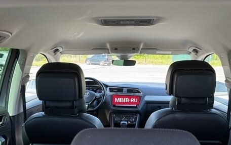Volkswagen Tiguan II, 2018 год, 2 900 000 рублей, 19 фотография