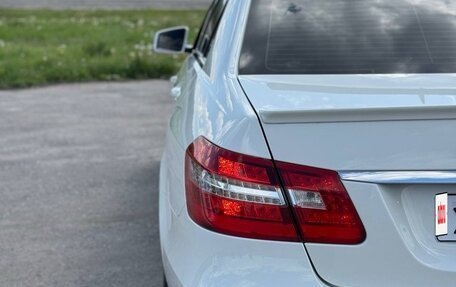 Mercedes-Benz E-Класс, 2011 год, 1 750 000 рублей, 16 фотография