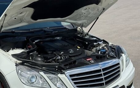 Mercedes-Benz E-Класс, 2011 год, 1 750 000 рублей, 26 фотография
