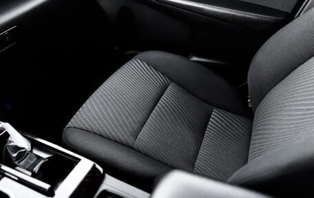 Toyota Camry, 2016 год, 2 350 000 рублей, 2 фотография