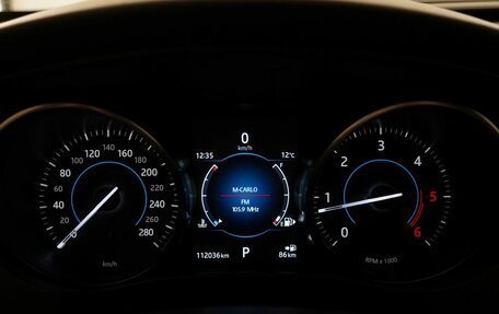 Jaguar F-Pace, 2016 год, 2 320 000 рублей, 17 фотография