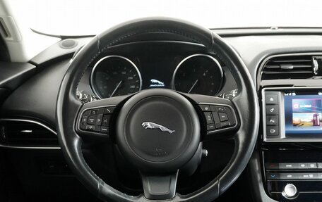 Jaguar F-Pace, 2016 год, 2 320 000 рублей, 20 фотография