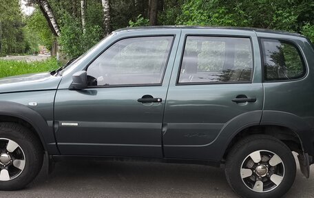 Chevrolet Niva I рестайлинг, 2013 год, 430 000 рублей, 2 фотография