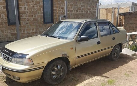 Daewoo Nexia I рестайлинг, 2004 год, 120 000 рублей, 3 фотография