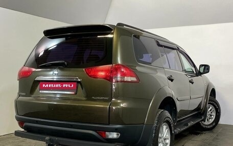 Mitsubishi Pajero Sport II рестайлинг, 2014 год, 1 749 000 рублей, 6 фотография