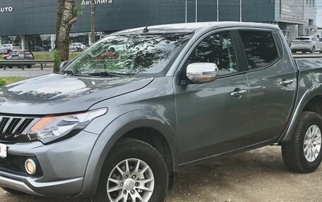 Mitsubishi L200 IV рестайлинг, 2017 год, 1 599 000 рублей, 2 фотография