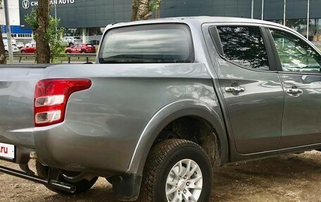 Mitsubishi L200 IV рестайлинг, 2017 год, 1 599 000 рублей, 4 фотография