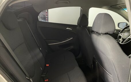 Hyundai Solaris II рестайлинг, 2011 год, 799 000 рублей, 20 фотография
