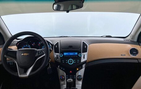 Chevrolet Cruze II, 2013 год, 799 000 рублей, 17 фотография