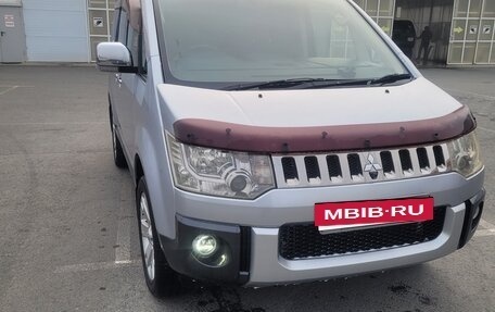 Mitsubishi Delica D:5 I, 2008 год, 2 200 000 рублей, 10 фотография