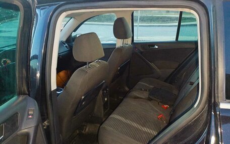 Volkswagen Tiguan I, 2010 год, 1 250 000 рублей, 5 фотография