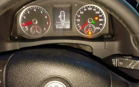 Volkswagen Tiguan I, 2010 год, 1 250 000 рублей, 10 фотография