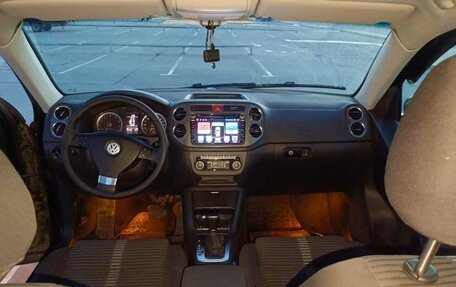 Volkswagen Tiguan I, 2010 год, 1 250 000 рублей, 11 фотография