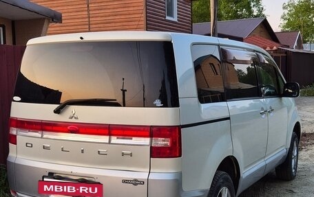 Mitsubishi Delica D:5 I, 2010 год, 1 800 000 рублей, 7 фотография