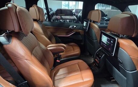 BMW X7, 2022 год, 7 500 000 рублей, 14 фотография