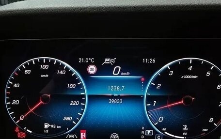 Mercedes-Benz E-Класс, 2021 год, 3 650 000 рублей, 10 фотография
