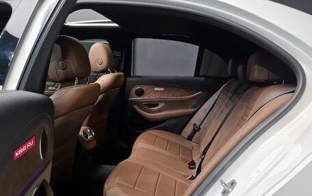 Mercedes-Benz E-Класс, 2021 год, 3 650 000 рублей, 16 фотография