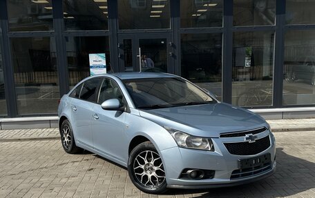 Chevrolet Cruze II, 2010 год, 750 000 рублей, 2 фотография