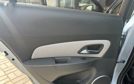 Chevrolet Cruze II, 2010 год, 750 000 рублей, 20 фотография