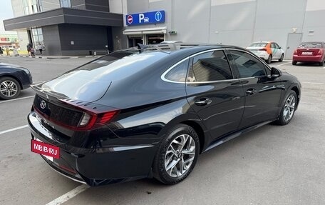 Hyundai Sonata VIII, 2020 год, 2 400 000 рублей, 4 фотография