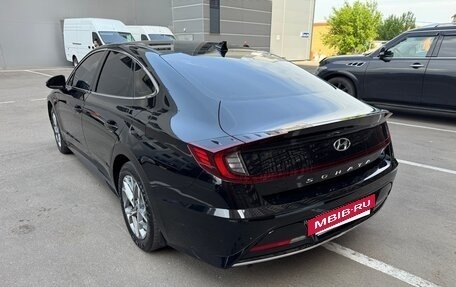 Hyundai Sonata VIII, 2020 год, 2 400 000 рублей, 5 фотография