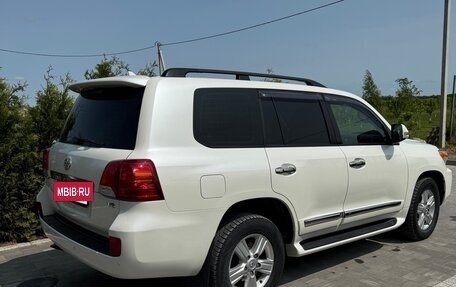 Toyota Land Cruiser 200, 2014 год, 3 990 000 рублей, 4 фотография