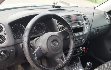 Volkswagen Tiguan I, 2011 год, 1 200 000 рублей, 6 фотография